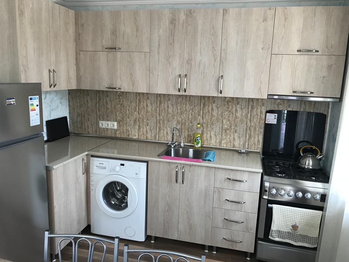 Hotel Buta Батумі Екстер'єр фото