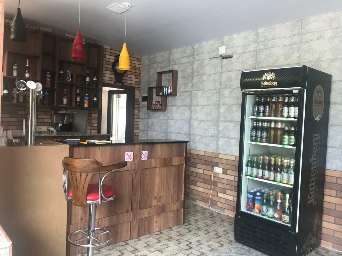 Hotel Buta Батумі Екстер'єр фото